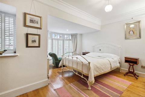 20 Western Gardens, London, W5 3RU