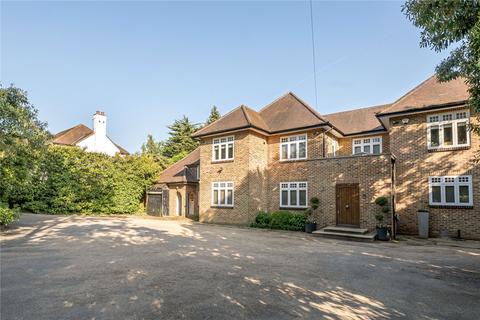 4 bedroom detached house for sale, Barnet Road, Arkley, Hertfordshire, EN5