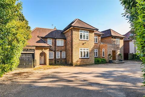 4 bedroom detached house for sale, Barnet Road, Arkley, Hertfordshire, EN5