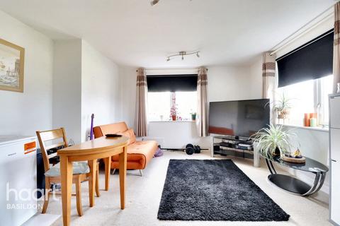 23 Herschell Court, Basildon, SS14 3TG