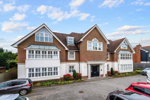 Apartment 6, 25 Gresham Road, Oxted, RH8 0BU