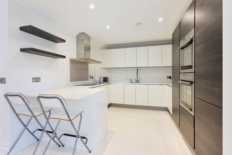 Apartment 6, 25 Gresham Road, Oxted, RH8 0BU