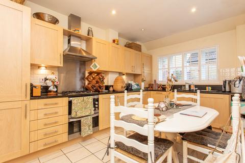 38 Homersham, Canterbury, CT1 3RG