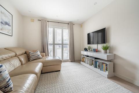 2 bedroom apartment for sale, Elysium Court, Barnet, EN5