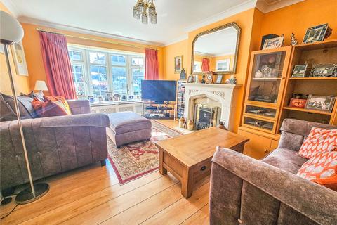 3 bedroom semi-detached house for sale, Pettits Close, Romford, RM1