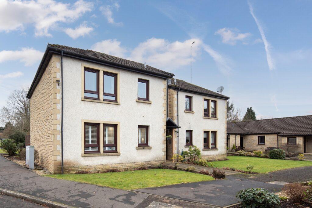 Wellmeadow Farm, Newton Mearns 1 bed flat for sale £145,000