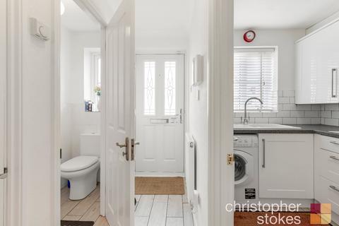 54 Dairyglen Avenue, Cheshunt, Waltham Cross, EN8 8JX