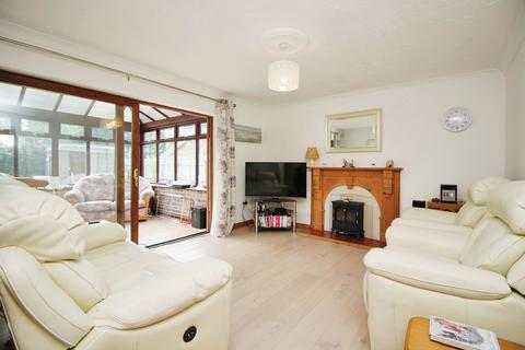3 bedroom detached bungalow for sale, Hungarton Drive, Syston, LE7