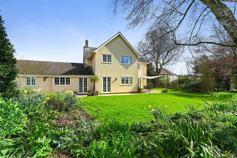 5 bedroom detached house for sale, Colchester Road, Colchester CO6