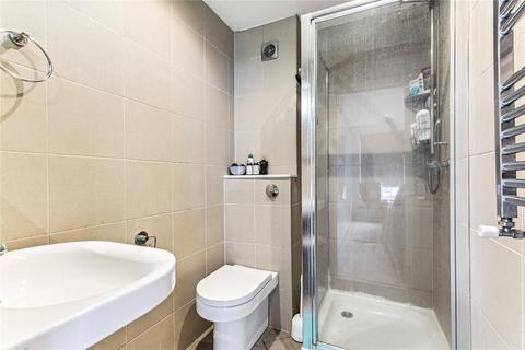 14 Regal Close, London, W5 2SB