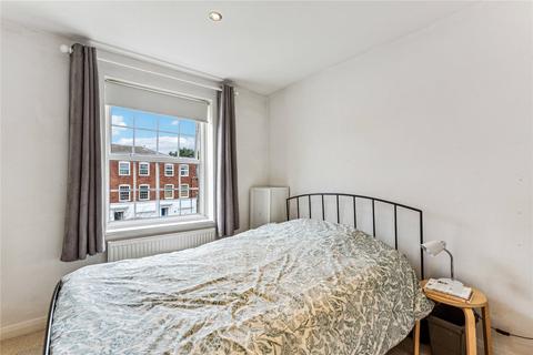 14 Regal Close, London, W5 2SB