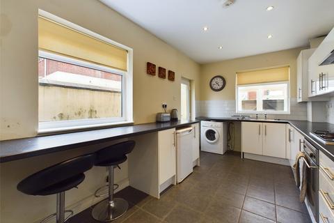 5 bedroom end of terrace house for sale, Alder Grove, Doncaster, South Yorkshire, DN4