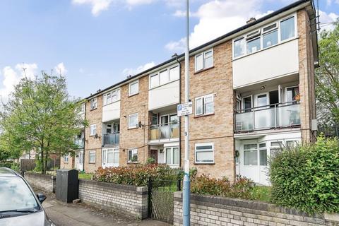 26 Waterloo Road, Uxbridge, UB8 2QX