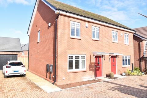 3 bedroom semi-detached house to rent, The Dovecote, Warwick, CV34