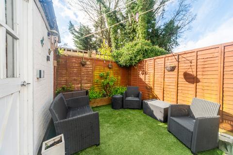 65 Wharton Road, Bromley, BR1 3LE