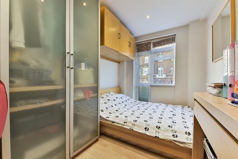 1 bedroom flat to rent, Barton Court, W14