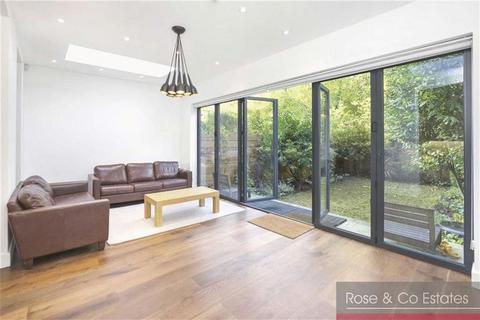 4 bedroom flat for sale, Goldhurst Terrace, South Hampstead, London