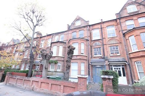 4 bedroom flat for sale, Goldhurst Terrace, South Hampstead, London