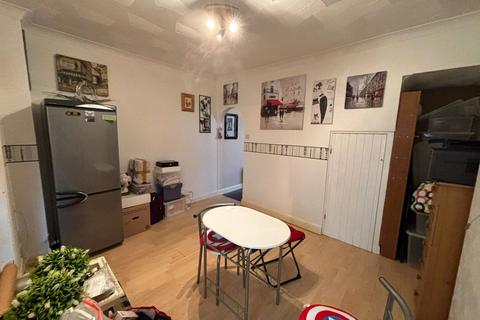 1 Stanbrook Road, Gravesend, DA11 0JW