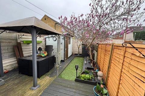 1 Stanbrook Road, Gravesend, DA11 0JW