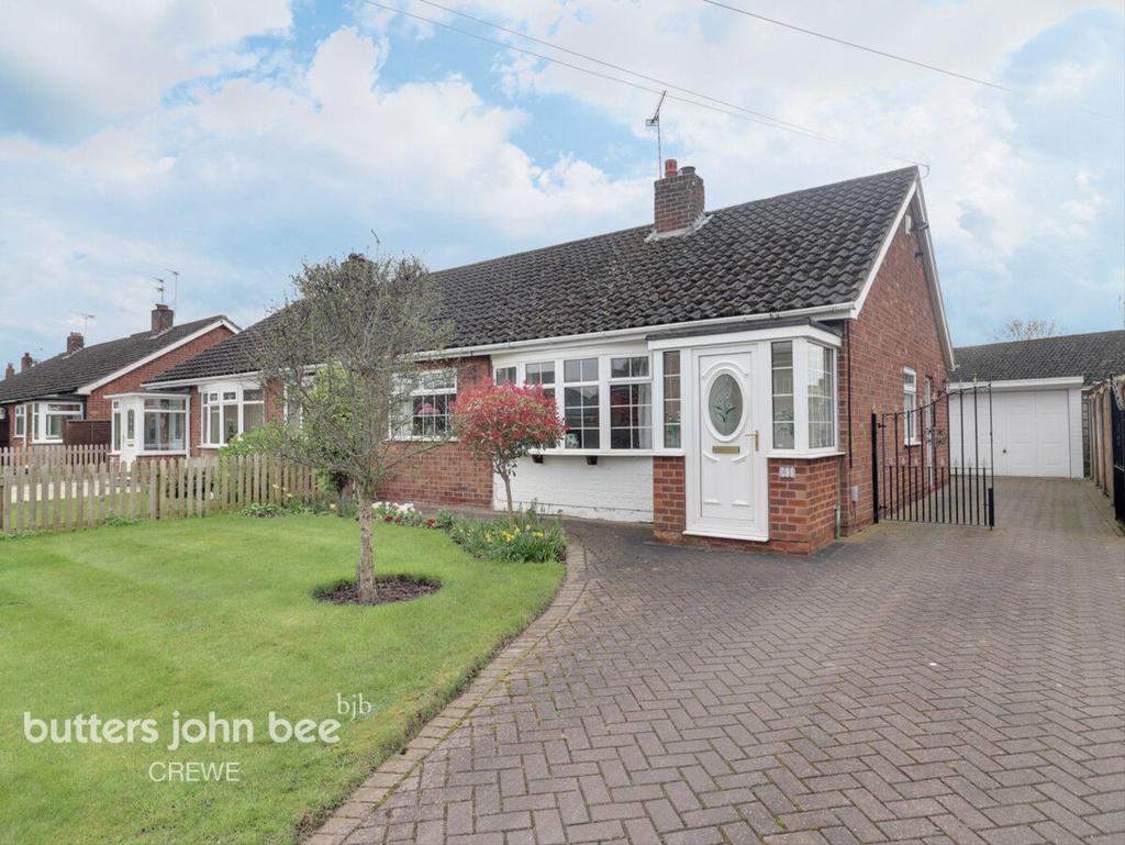 Rope Lane, Crewe 2 bed semidetached bungalow for sale £240,000
