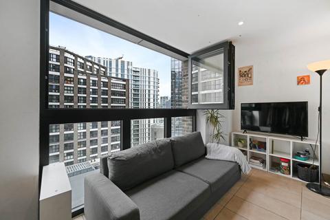 3 bedroom apartment to rent, Wiverton Tower, 4 New Drum Street, Aldgate East, London E1 7AT