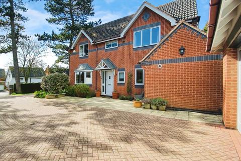 4 bedroom detached house for sale, The Pinfold, Main Street, Queniborough, LE7
