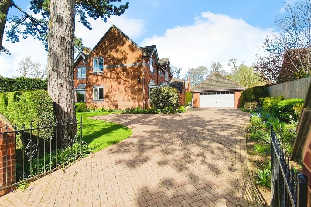 The Pinfold, Main Street... 4 bed detached house for sale £675,000