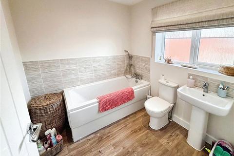 5 Chaffinch Way, Holbeach, Spalding, PE12 7FG