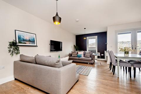 3 bedroom flat for sale, Brunswick Road, Edinburgh