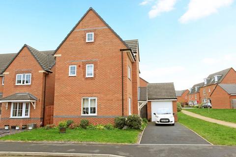 4 bedroom detached house for sale, 42 Poplar Street, Shifnal. TF11 8FF