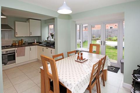 4 bedroom detached house for sale, 42 Poplar Street, Shifnal. TF11 8FF