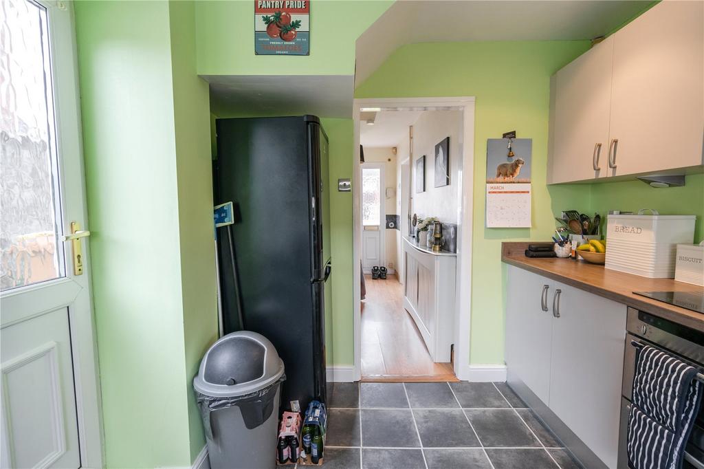 Kitchen (2)