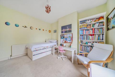 251 Manor Lane, London, SE12 0TE