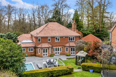 5 bedroom detached house for sale, Rockfield Road, Oxted, RH8