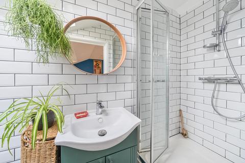 284 Ivydale Road, London, SE15 3DF