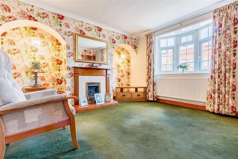 3 bedroom end of terrace house for sale, Droitwich Spa, Worcestershire WR9