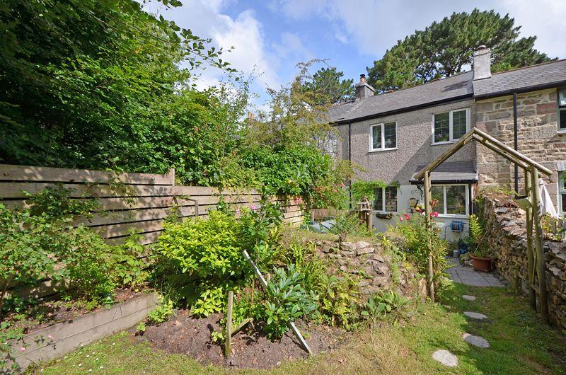 Redruth TR16 3 bed terraced house for sale £350,000