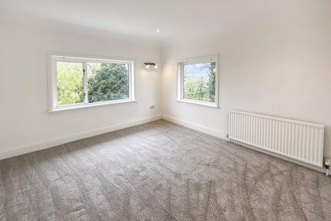 205 Harefield Road, Uxbridge, UB8 1PP