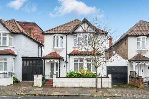 4 bedroom detached house for sale, Voss Court, Streatham Common, London, SW16