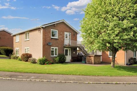 2 bedroom property for sale, Hawthorn Crescent, Hazlemere HP15