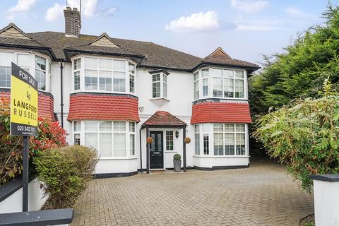 31 Corkscrew Hill, West Wickham, BR4 9BA