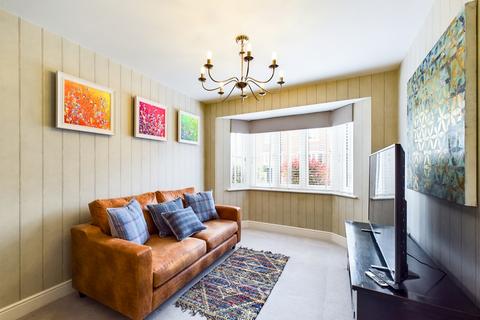 4 Heatherfields Way, Whitehill, Bordon, GU35 9DN