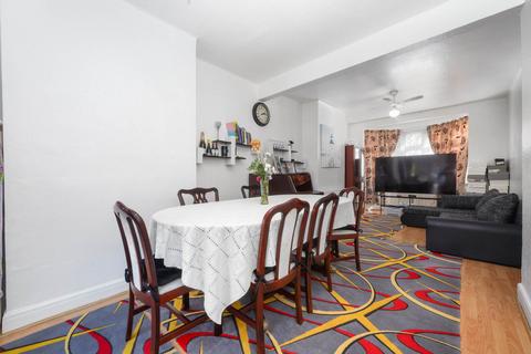 3 Tallack Road, London, E10 7JR
