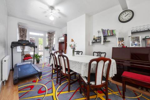 3 Tallack Road, London, E10 7JR