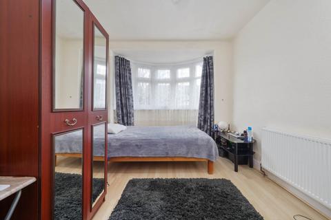 3 Tallack Road, London, E10 7JR