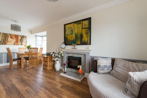11 Clive Road, Cliffsend, Ramsgate, CT12 5EG