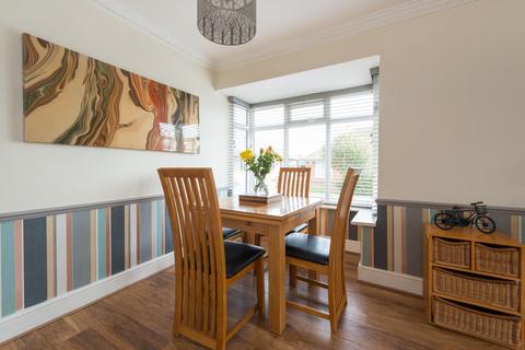11 Clive Road, Cliffsend, Ramsgate, CT12 5EG