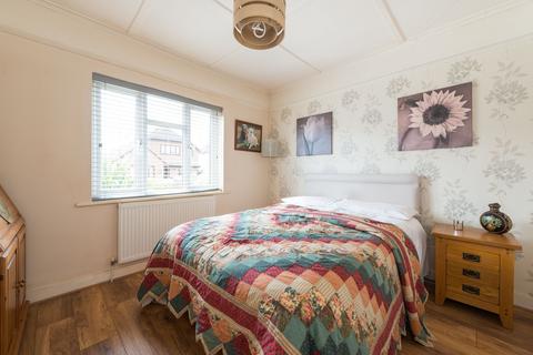 11 Clive Road, Cliffsend, Ramsgate, CT12 5EG
