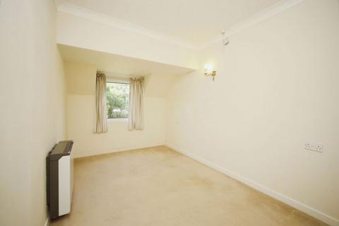 2 bedroom flat for sale, School Road, Alcester B49